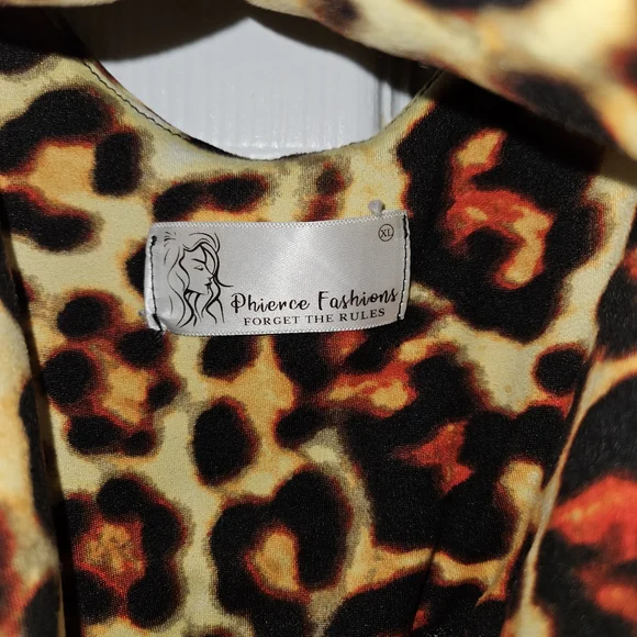 Phierce Fashions Leopard Bralette - Picture 2 of 3